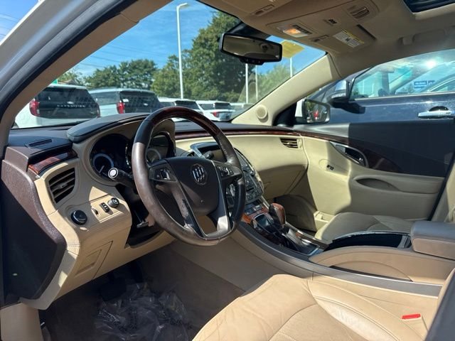 Used 2011 White Diamond Clearcoat Buick CXS image 10