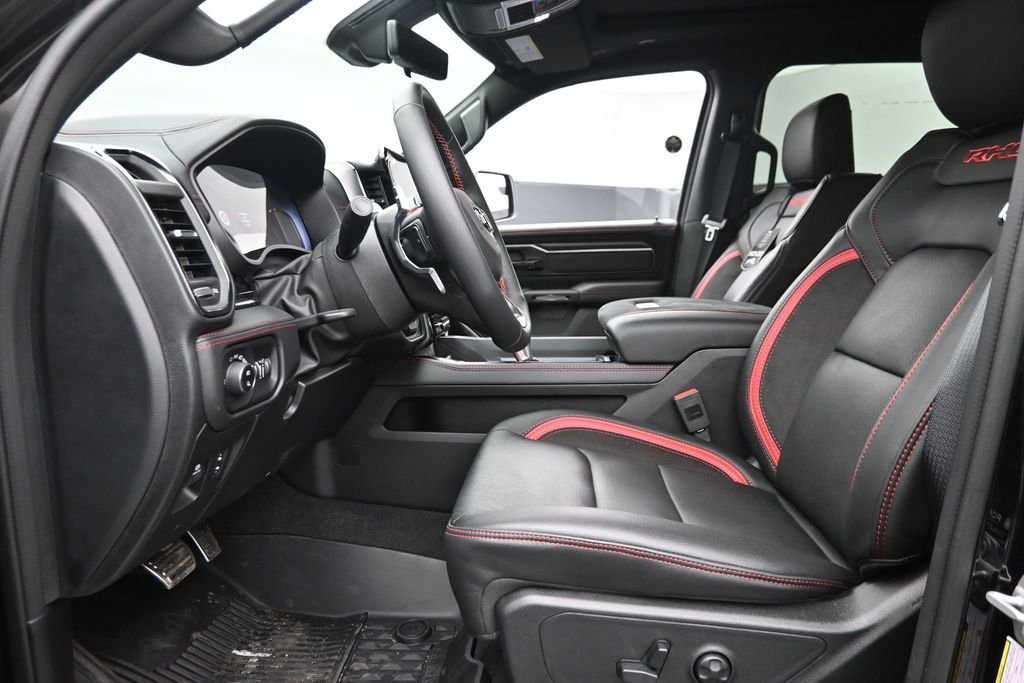 New 2026 Diamond Black Crystal Pearl-Coat Exterior Paint RAM RHO image 16