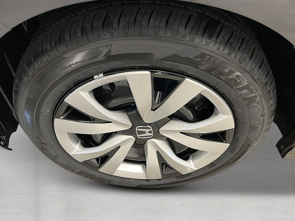 New 2026 Meteorite Gray Metallic Honda LX image 10