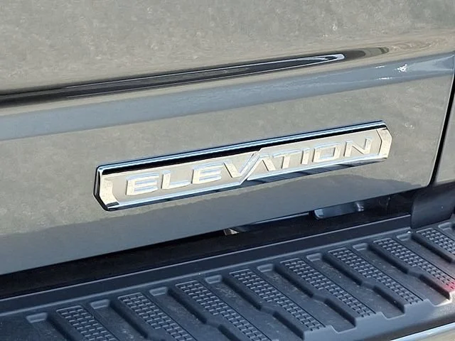 New 2026 Sterling Metallic GMC Elevation image 23