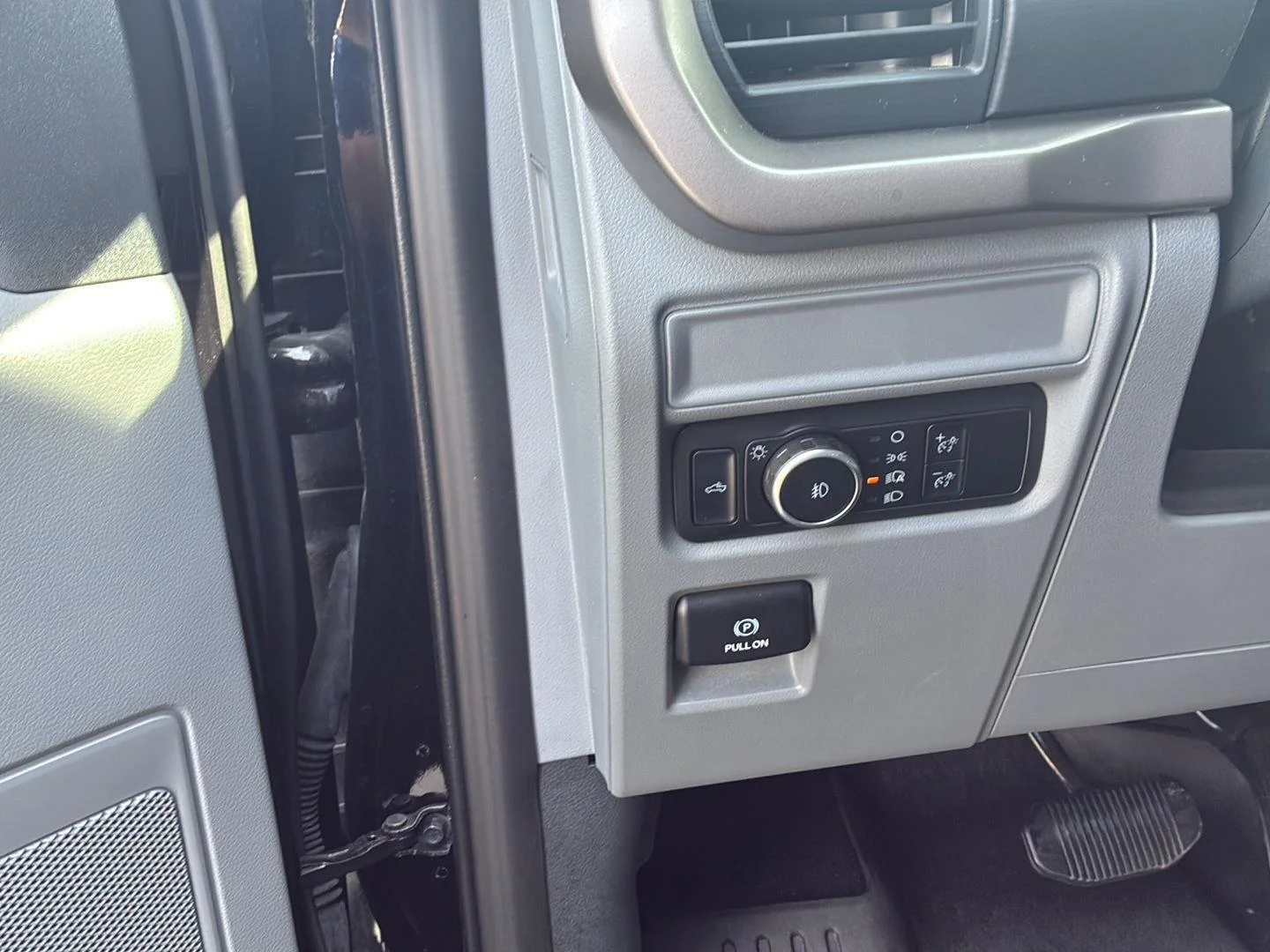 Used 2024 Agate Black Ford XLT image 17