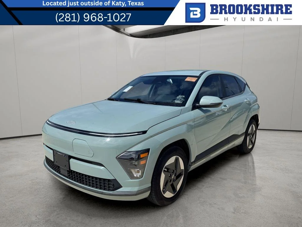Used 2024 Mirage Green Hyundai SE image 1