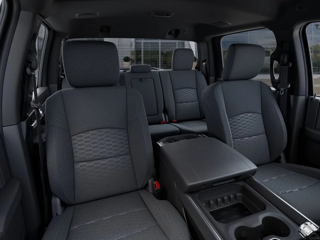 2026 RAM 2500 Big Horn - Photo 17