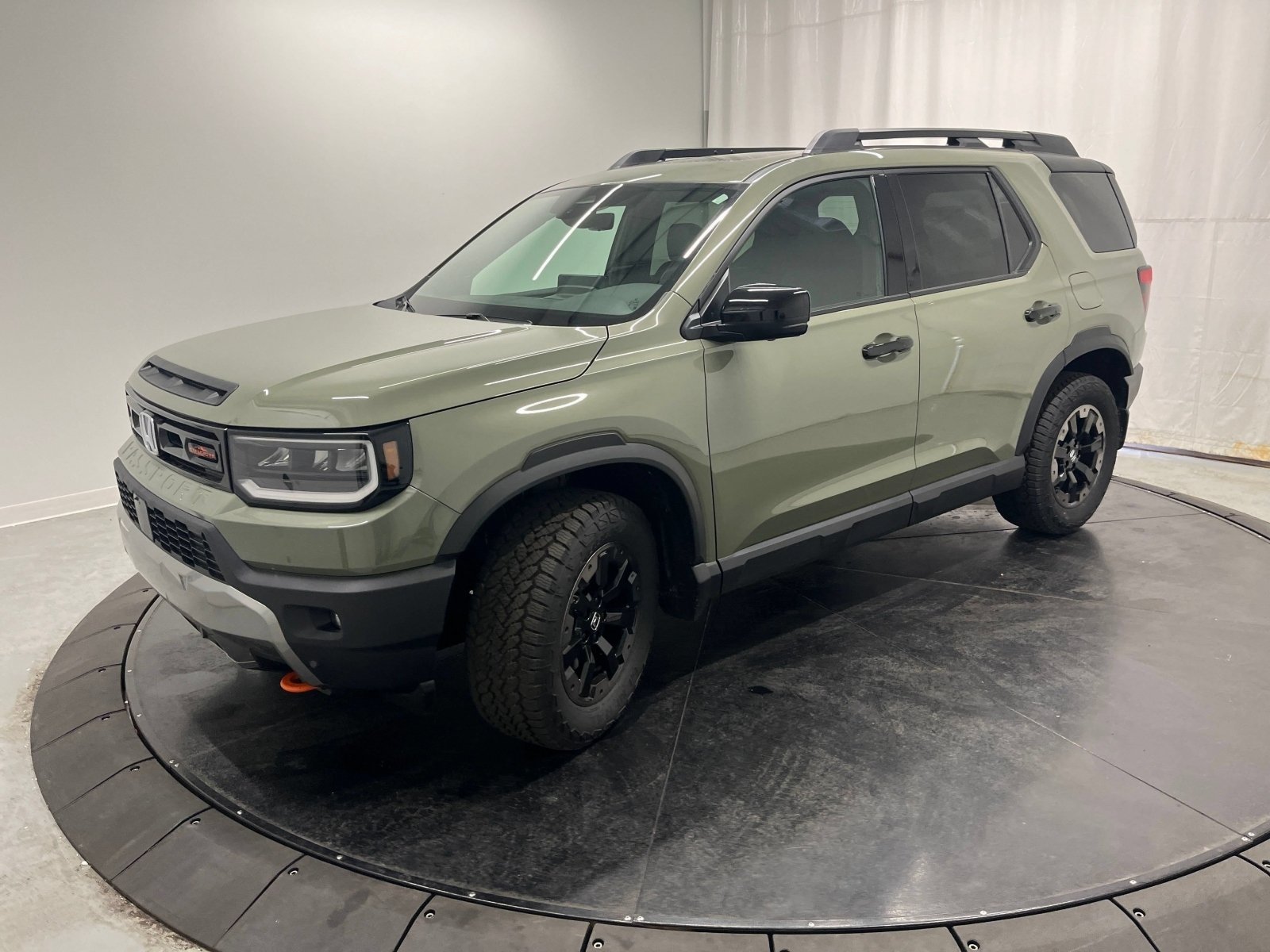 New 2026 Ash Green Metallic Honda TrailSport Elite image 3