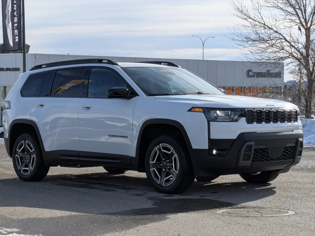 New 2026 White Jeep Limited - - 4x4 - 1.6L Turbo Hybrid - Power Liftgate - Wireless Charging & More! image 2