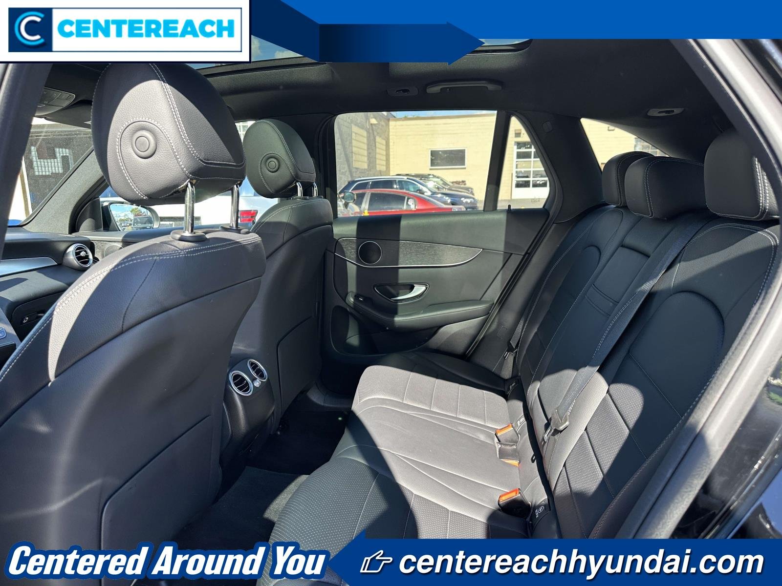 Used 2022 Black Mercedes-Benz GLC 300 image 10