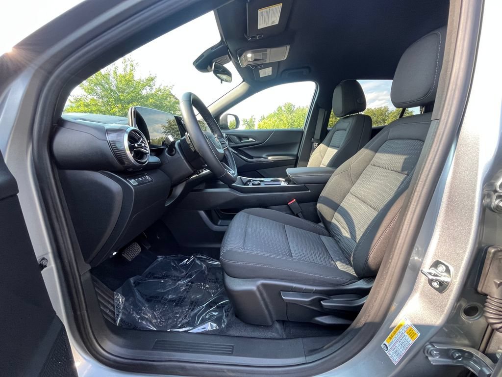 2026 Chevrolet Equinox LT - Photo 10