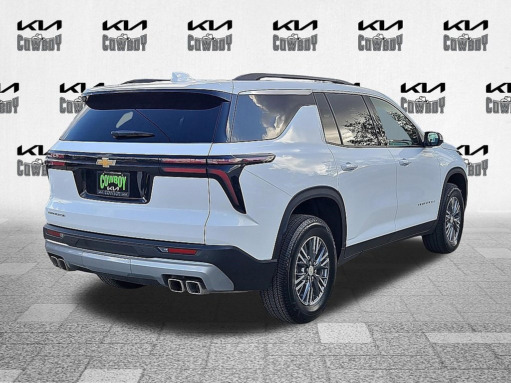 Used 2026 Summit White Chevrolet LT image 7