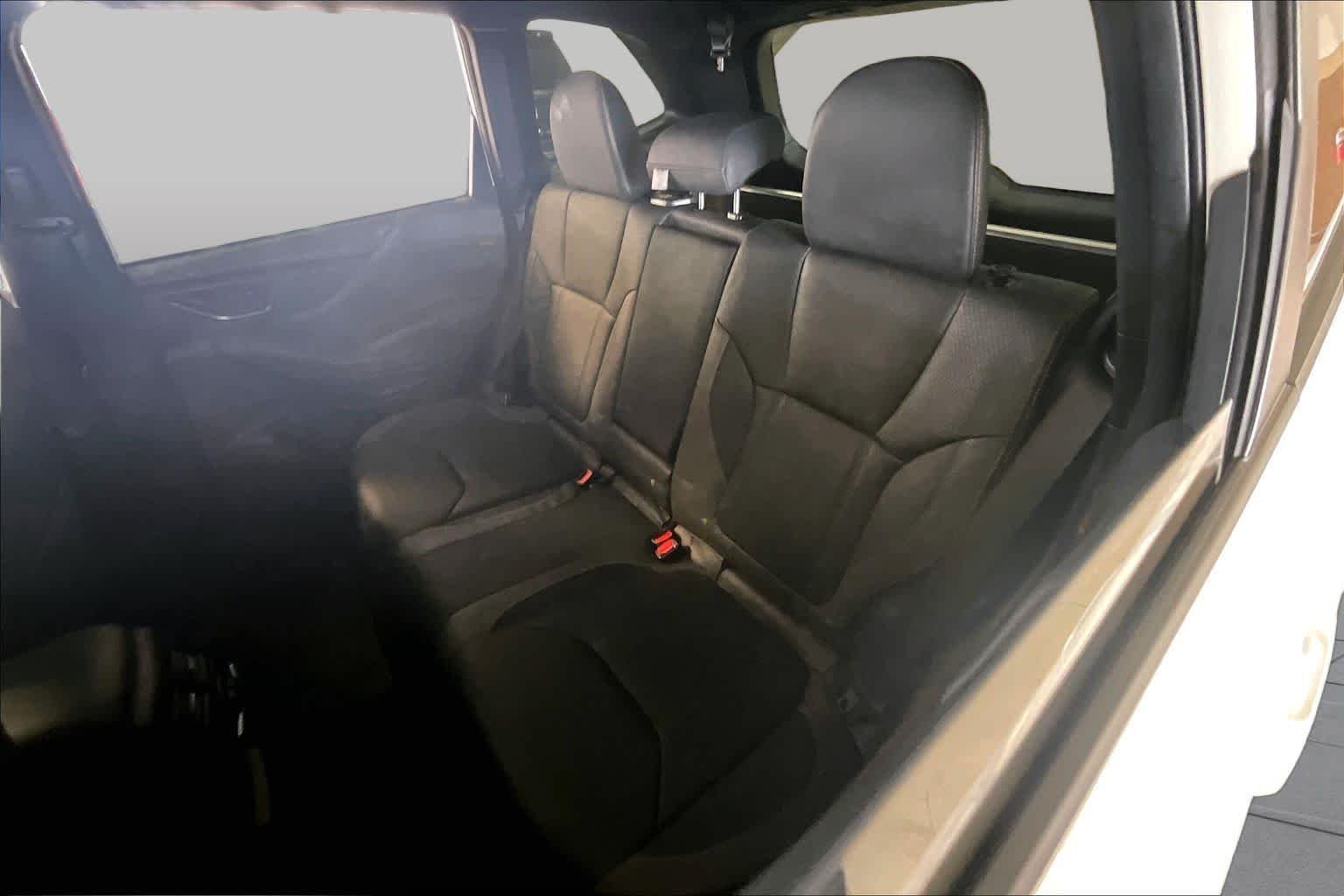 Used 2023 Crystal White Pearl Subaru Wilderness image 19