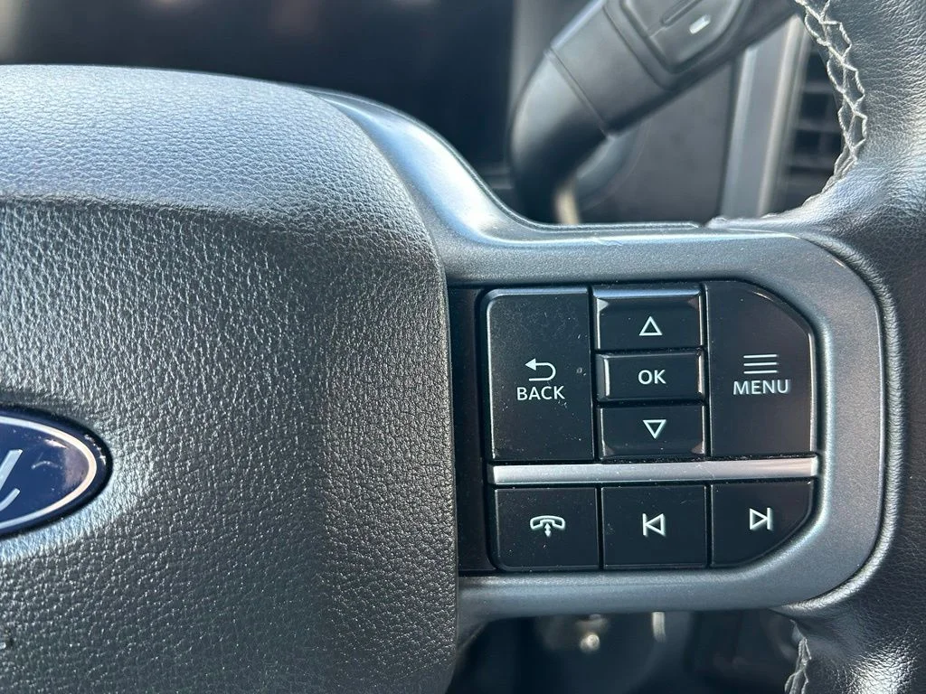 Used 2024 Blue Ford XLT image 39