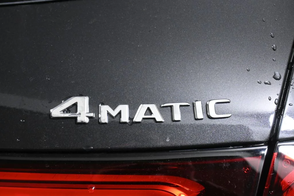 Used 2026 Gray Mercedes-Benz GLC 300 image 37