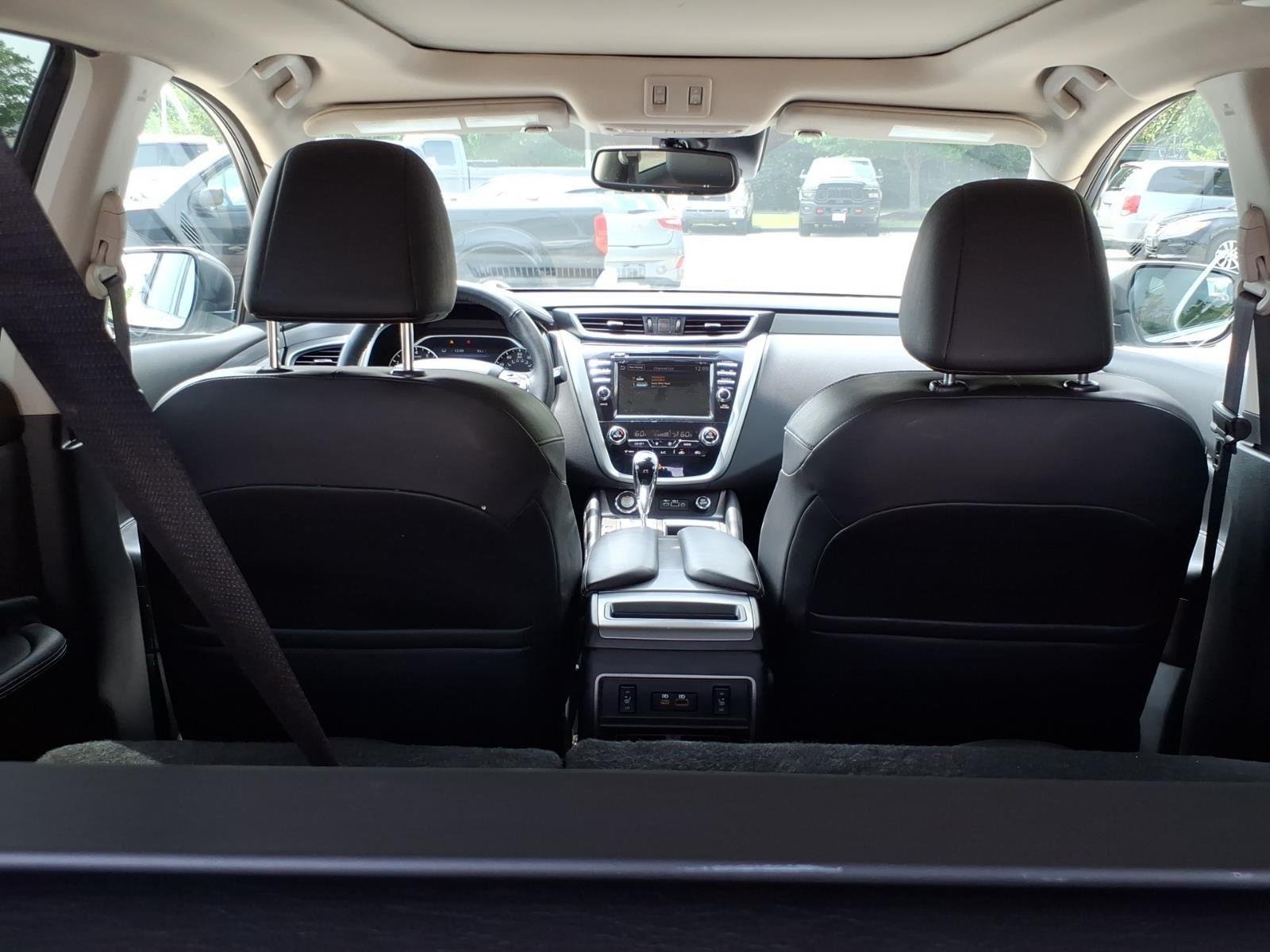 Used 2023 Pearl White Tricoat Nissan SL image 26