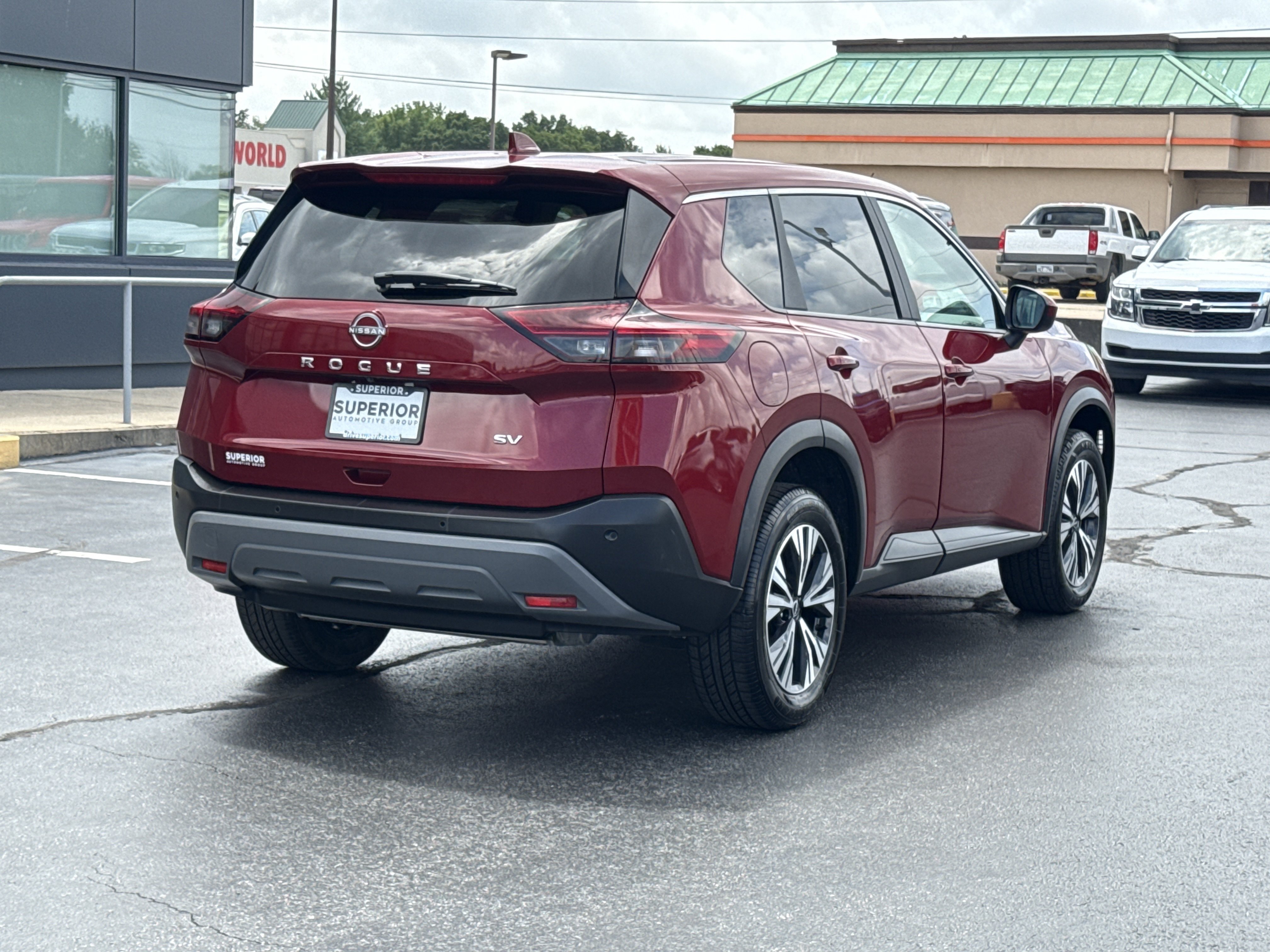Used 2023 Scarlet Ember Tintcoat Nissan SV image 3