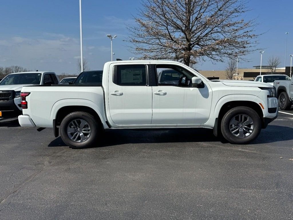 Used 2025 White Nissan SV image 2