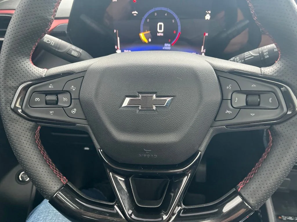 Used 2025 Sterling Gray Metallic Chevrolet RS image 13