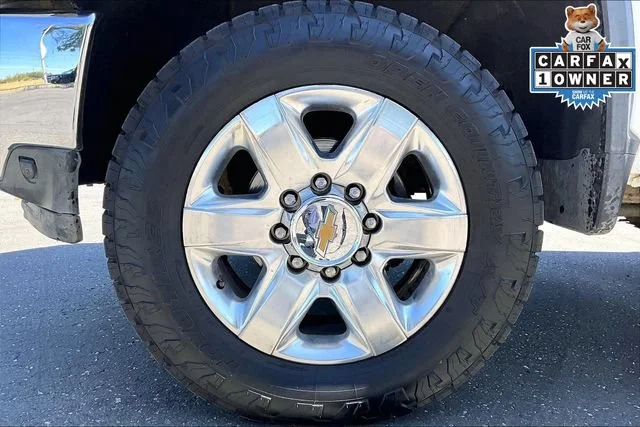 Certified Used 2022 Summit White Chevrolet LTZ image 9