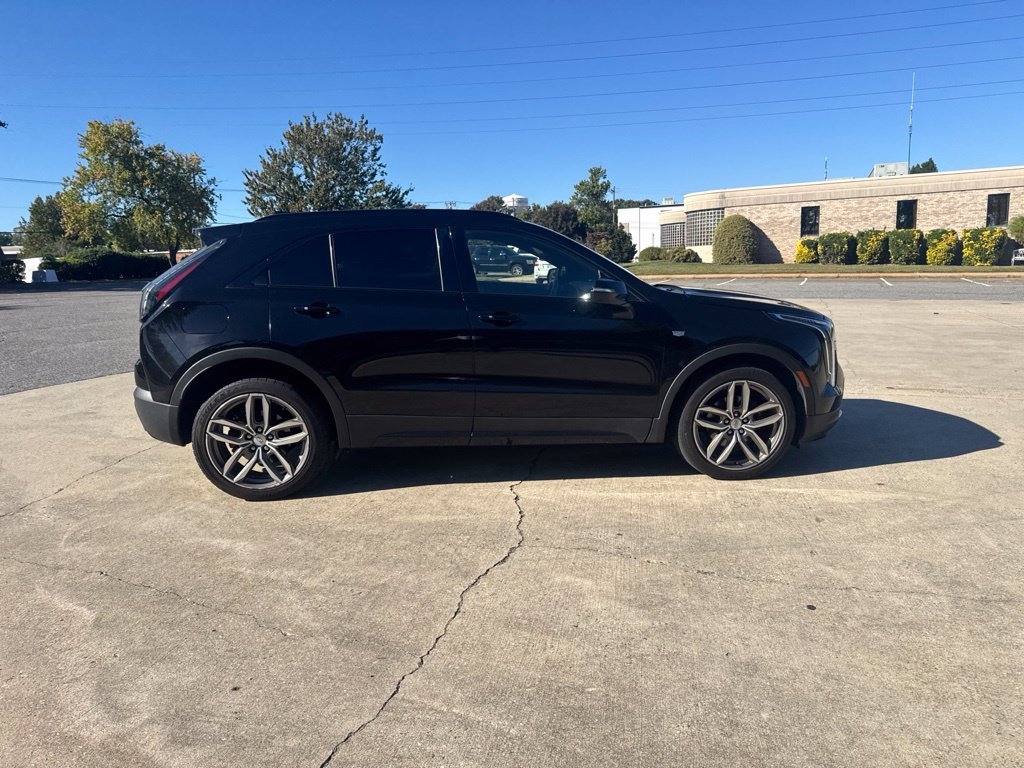 Used 2021 Black Cadillac Sport image 7