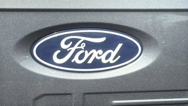 2025 Ford F-150 XLT - Photo 28