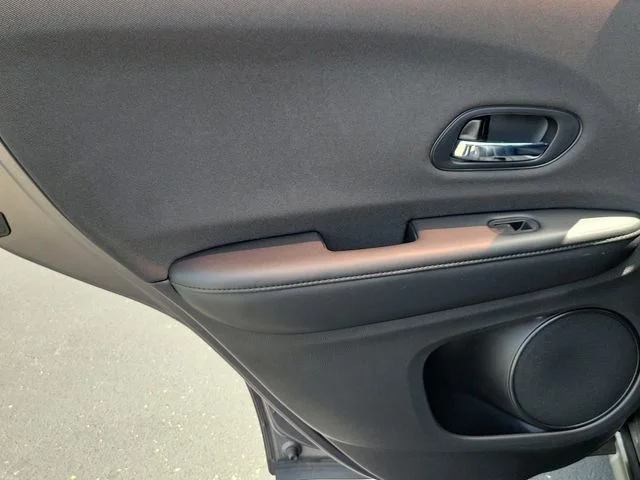 Used 2019 Gray Honda LX image 11
