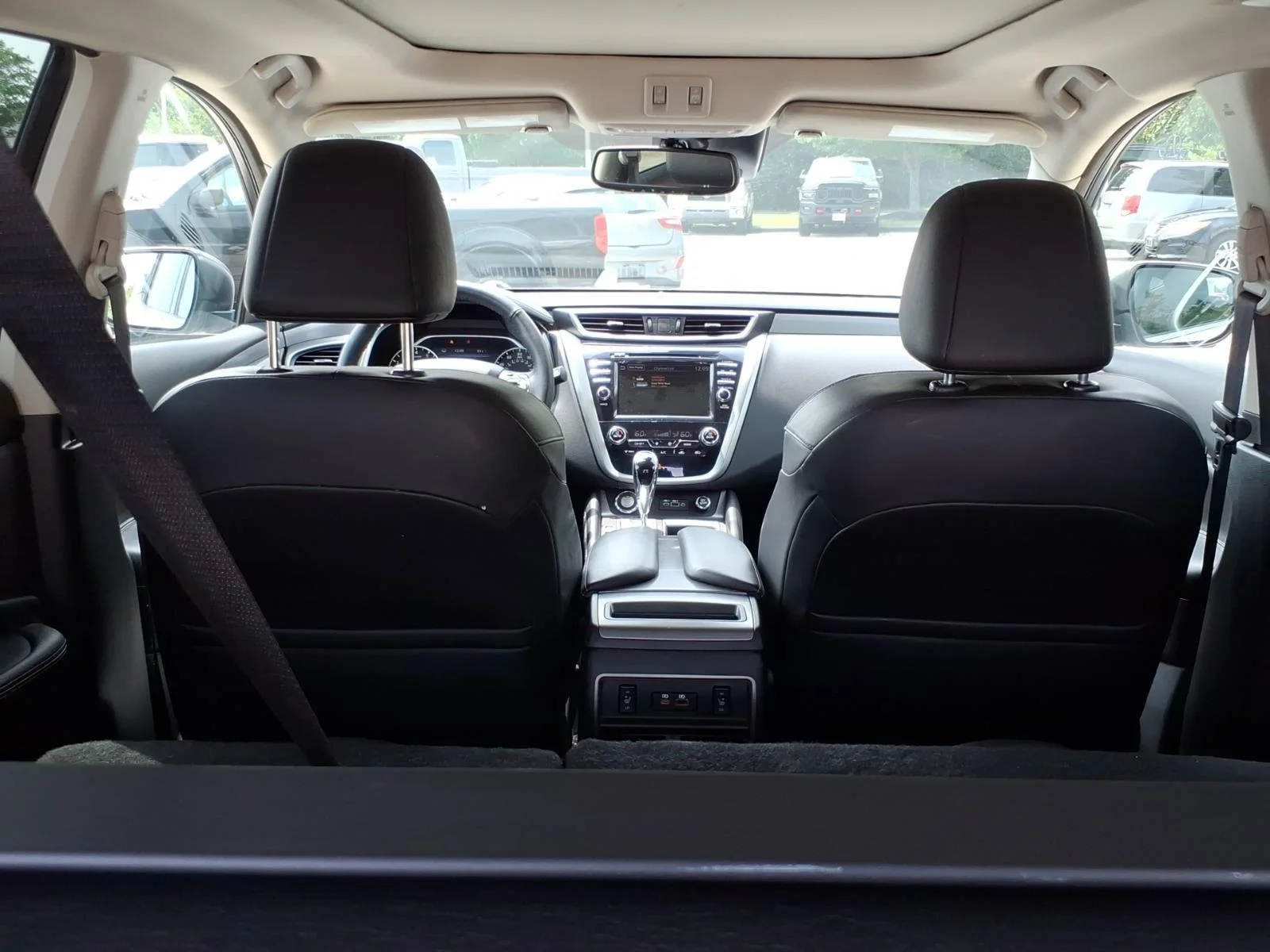 Used 2023 Pearl White Tricoat Nissan SL image 26