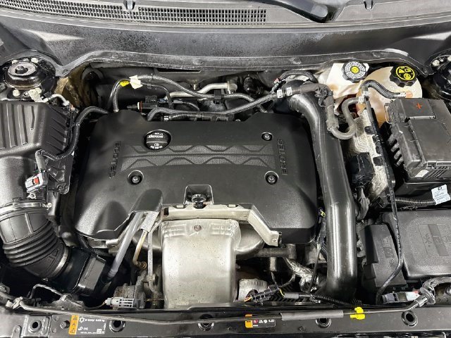 Used 2020 Mosaic Black Metallic Chevrolet LT image 35