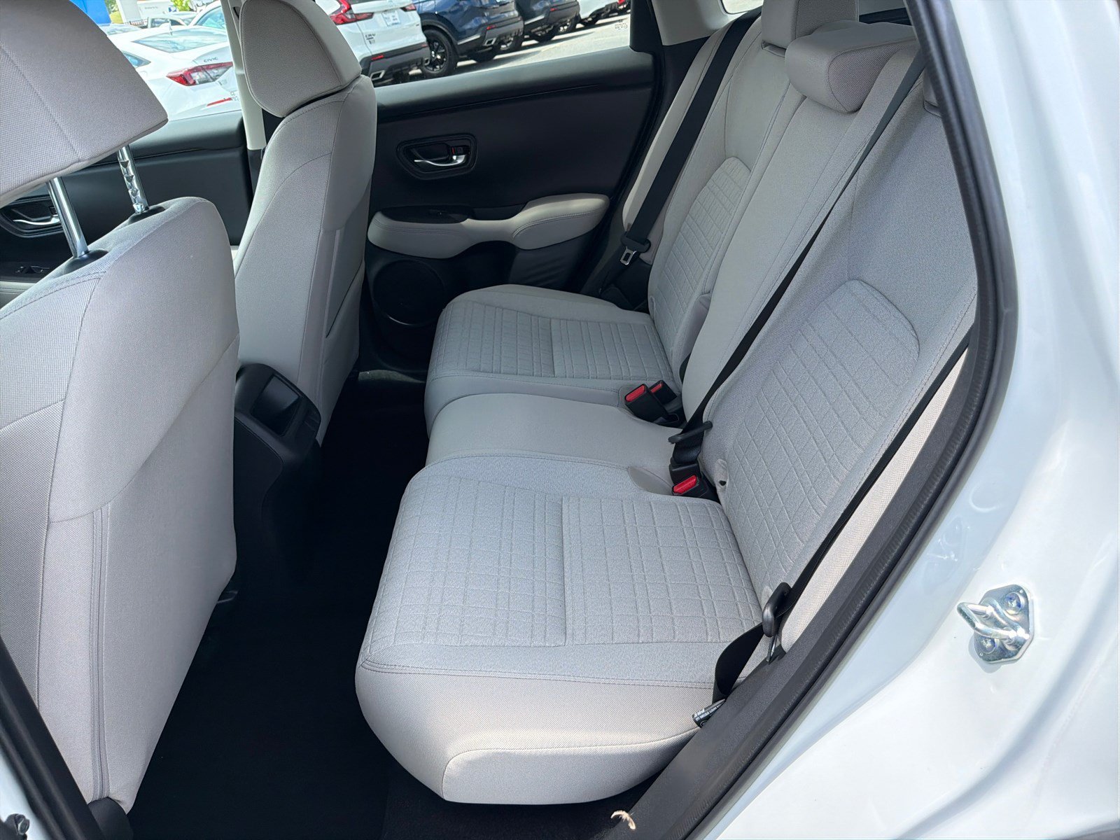 New 2027 Platinum White Pearl Honda LX image 12