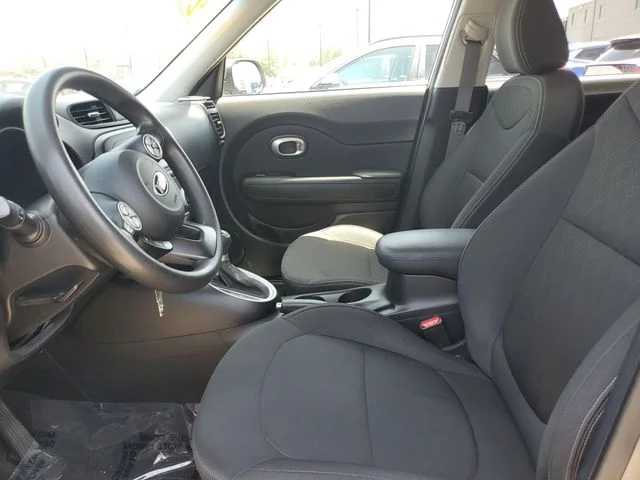 Used 2014 Gray Kia Base image 15