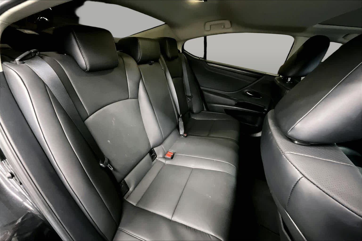 Certified Used 2025 Caviar Lexus  image 21
