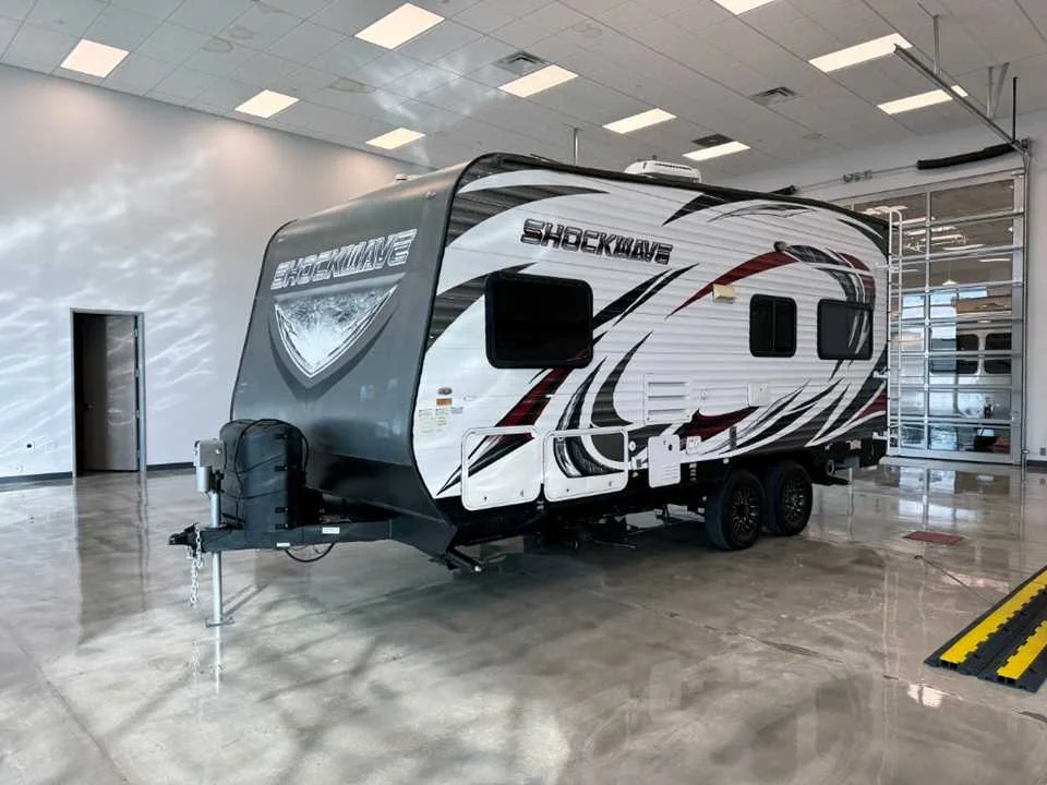 Used 2015  FOREST RIVER  image 8