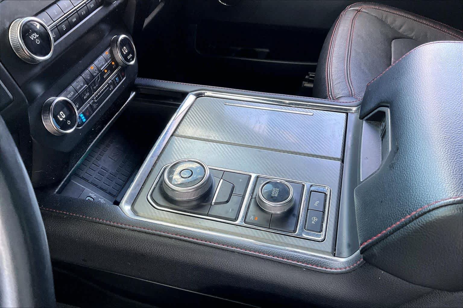 Used 2019 Stone Gray Ford Limited image 17