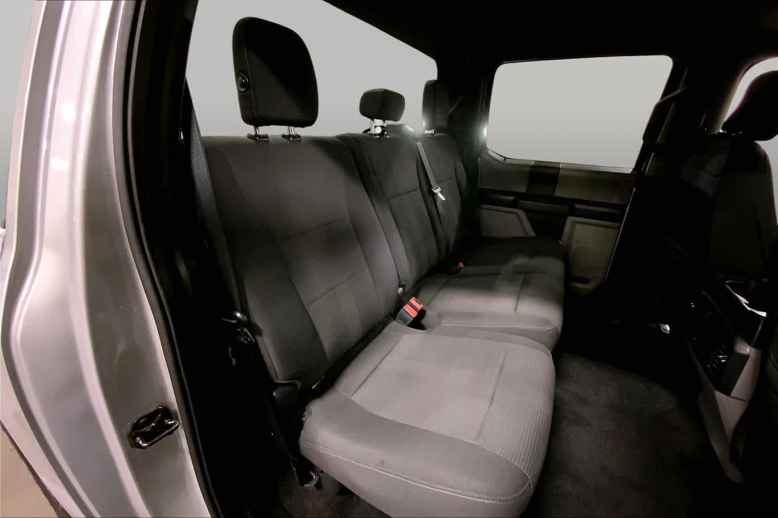 Used 2018 Ingot Silver Ford XL image 20