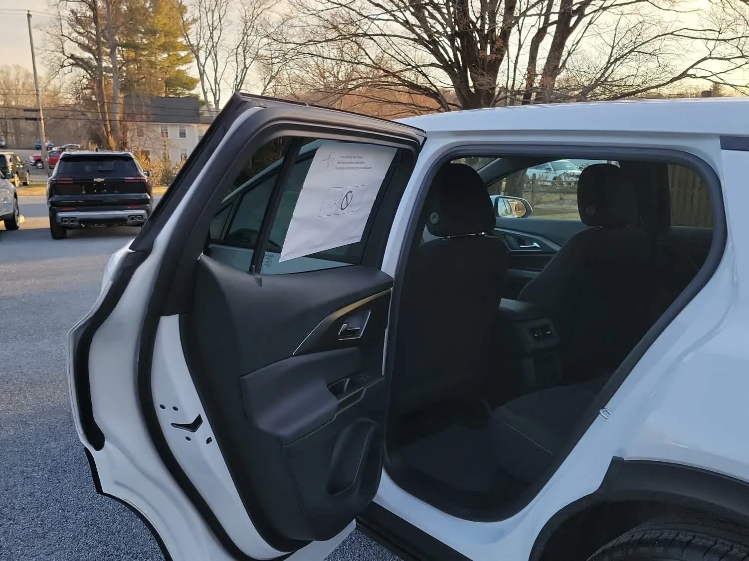 2026 Chevrolet Equinox EV 1LT - Photo 9