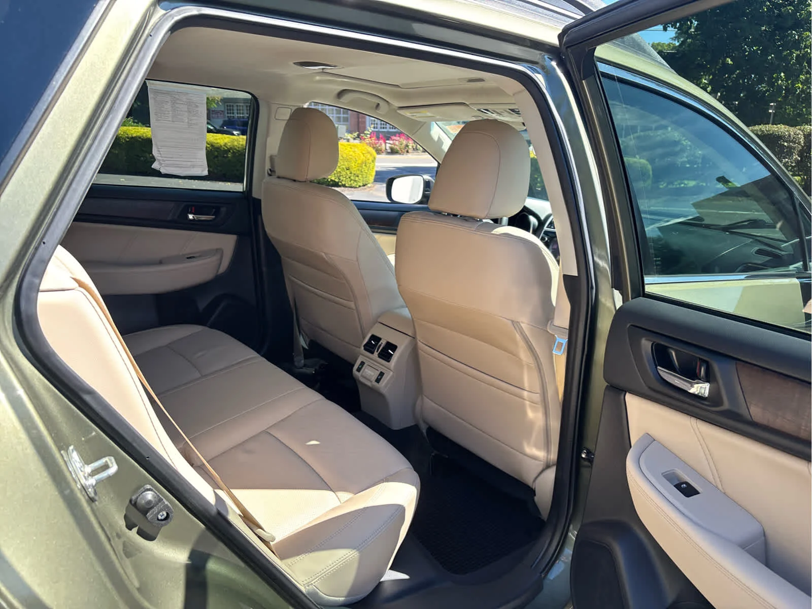 Used 2018 Wilderness Green Metallic Subaru Limited image 30
