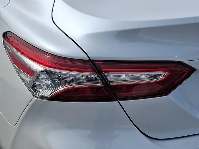 2020 Toyota Camry XLE - Photo 33