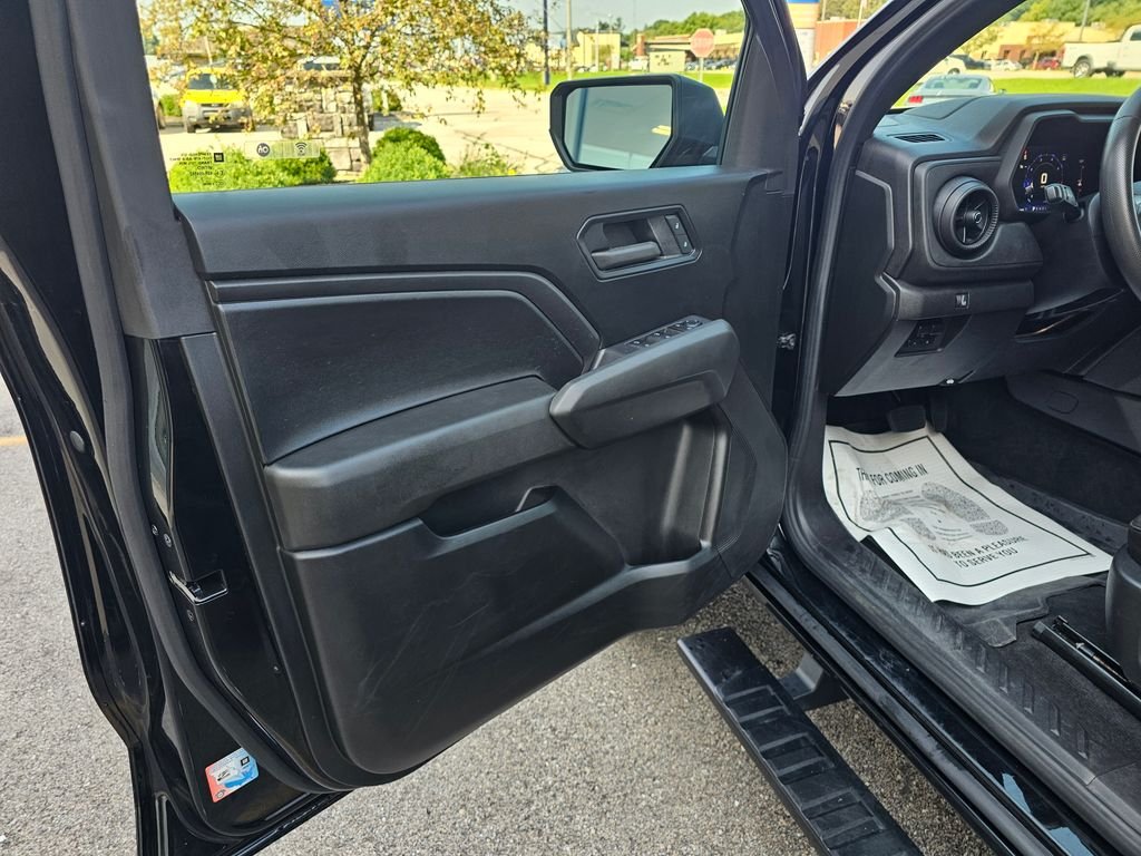 Used 2023 Black Chevrolet Trail Boss image 38
