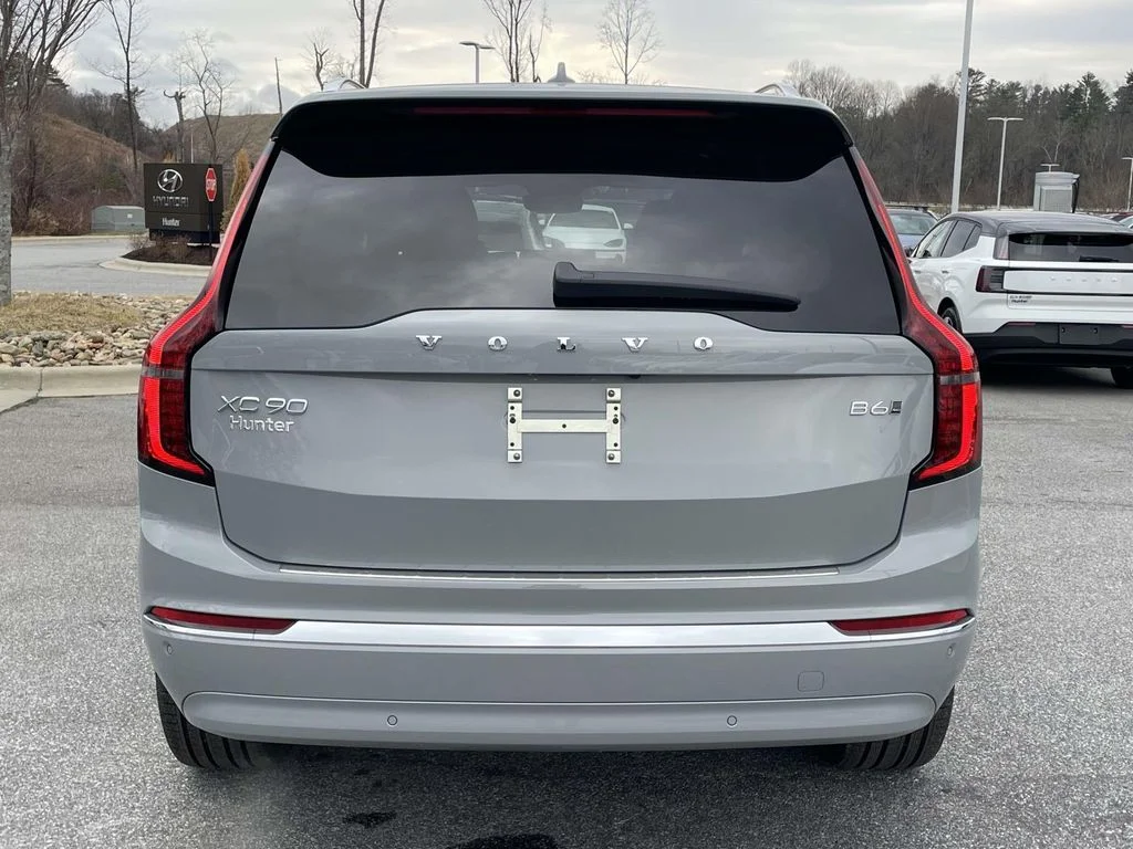 New 2026 Vapour Grey Volvo Plus image 28