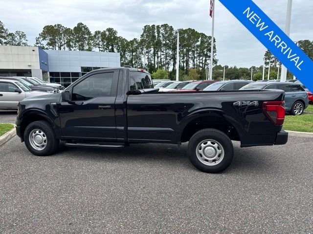 Used 2024 Black Ford XL image 11