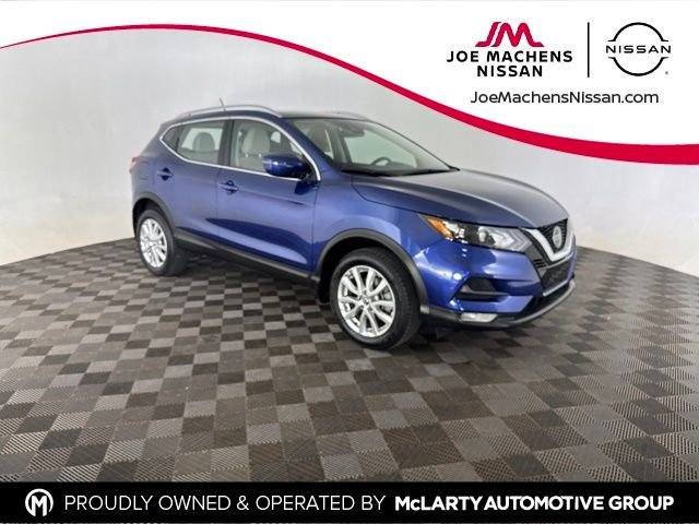 2022 Nissan Rogue Sport SV