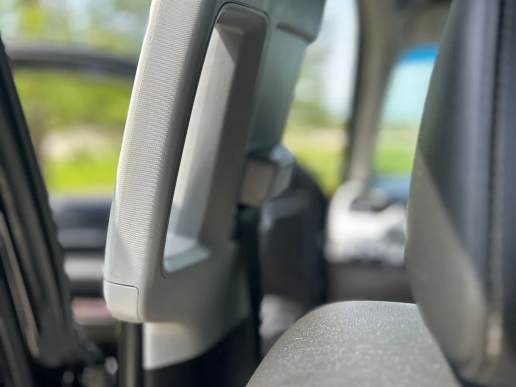Used 2019 Black GMC SLT image 35