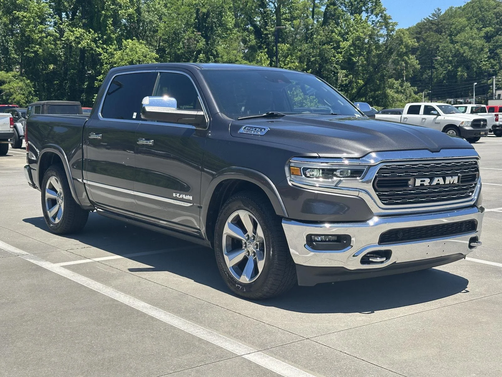 2019 RAM 1500 Limited 4x4 Crew Cab 5'7's photo