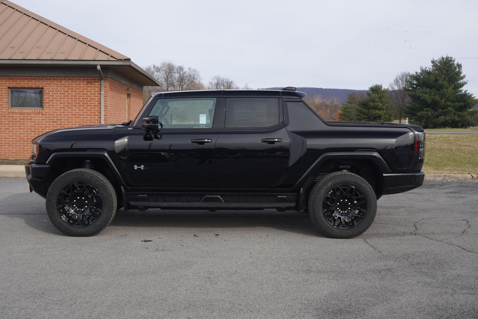 New 2026 Void Black GMC 2X image 8