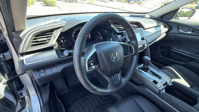 Used 2016 Silver Honda LX image 29