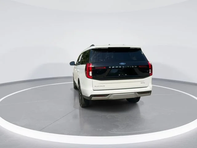 Used 2025 White Ford Platinum image 7
