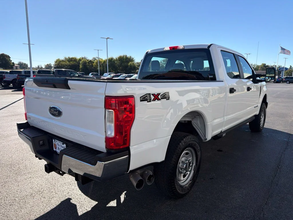 Used 2019 Oxford White Ford XL image 5