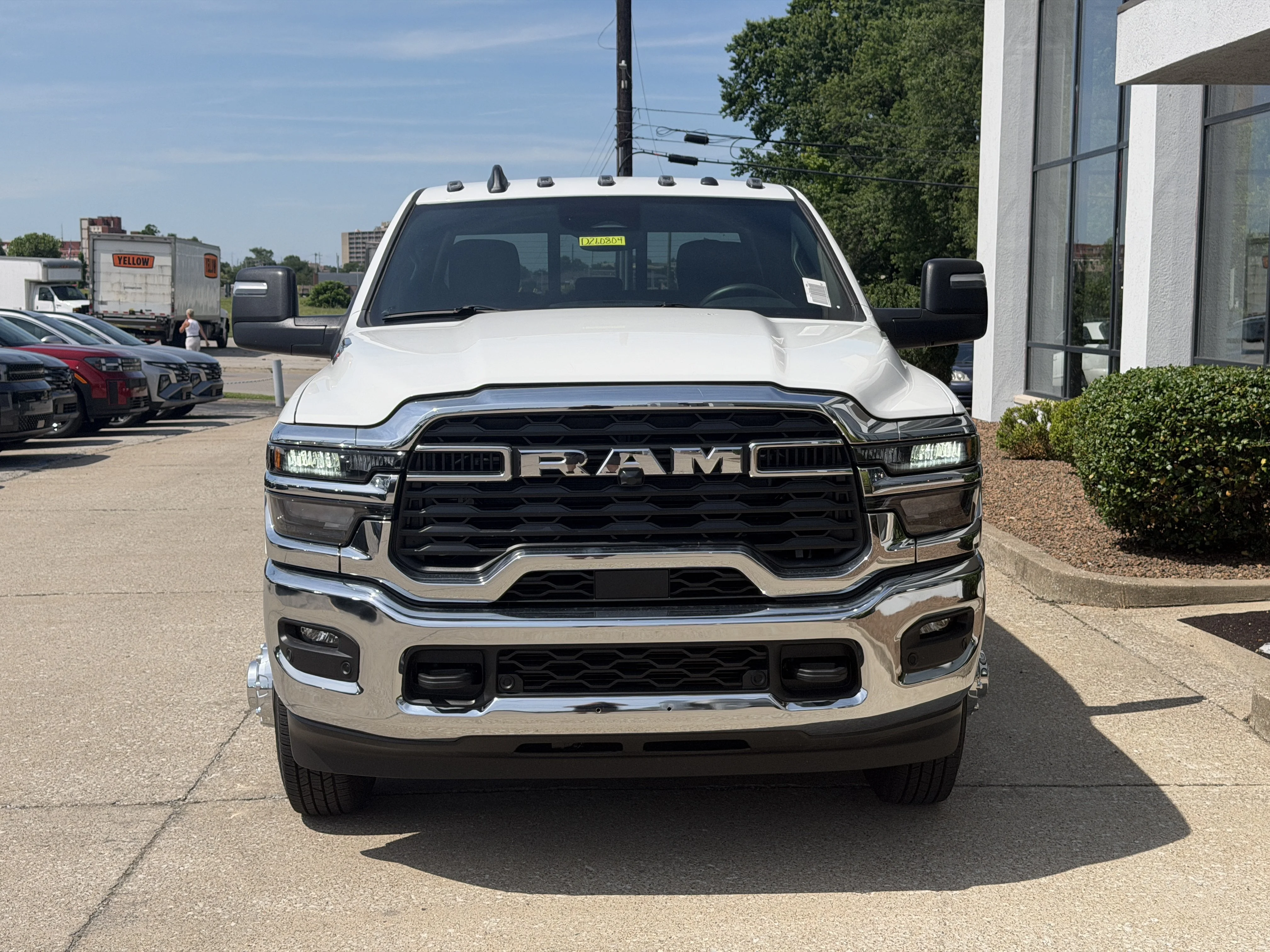 New 2026 Bright White Clear-Coat Exterior Paint RAM Tradesman image 19
