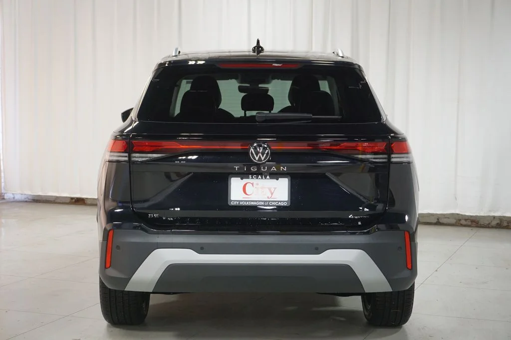 New 2026 Deep Black Volkswagen 2.0T SE image 6