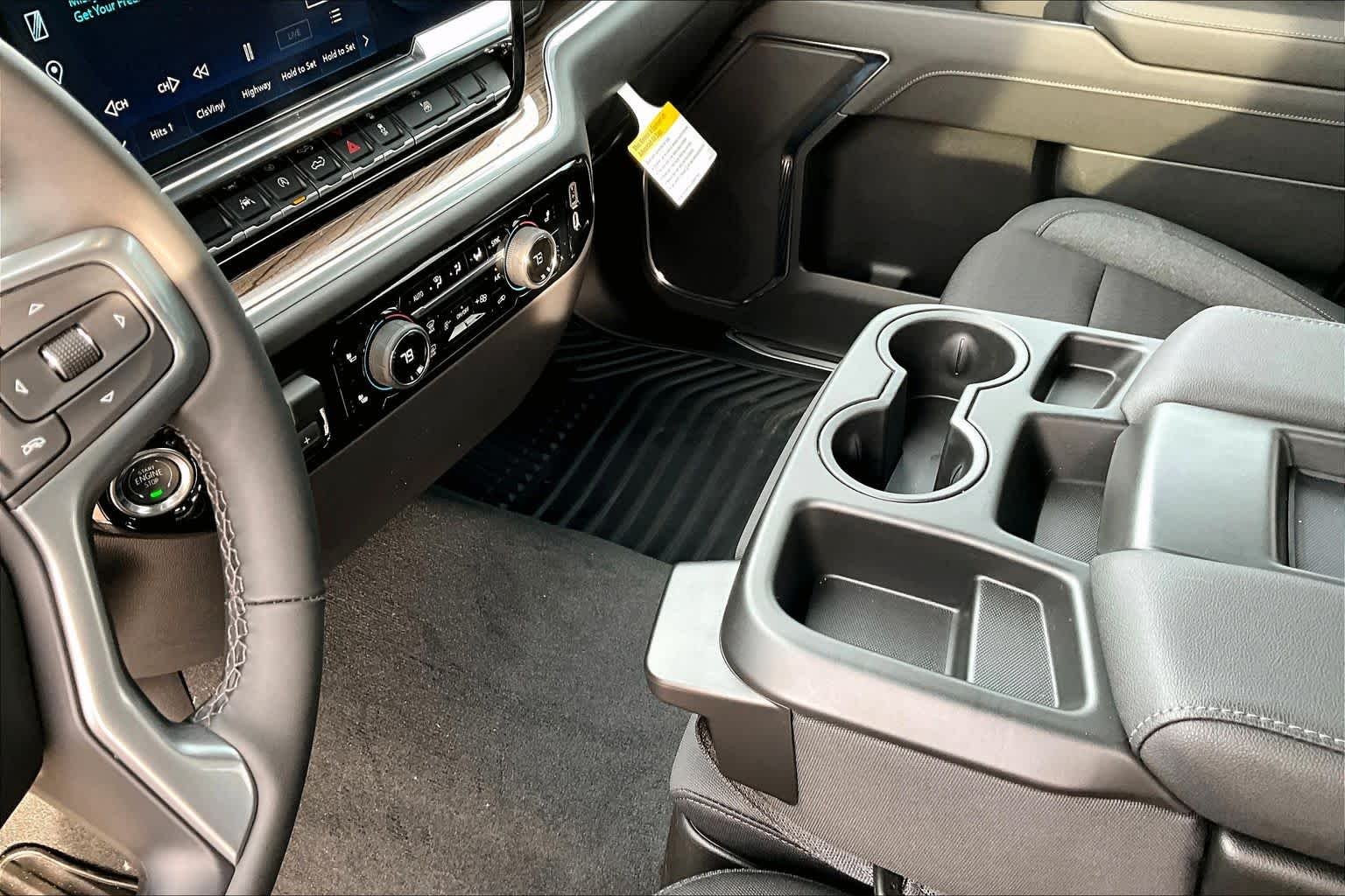 2026 Chevrolet Silverado 1500 LT - Photo 8