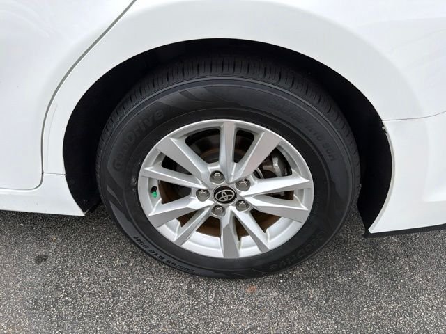 Used 2025 White Toyota LE image 6