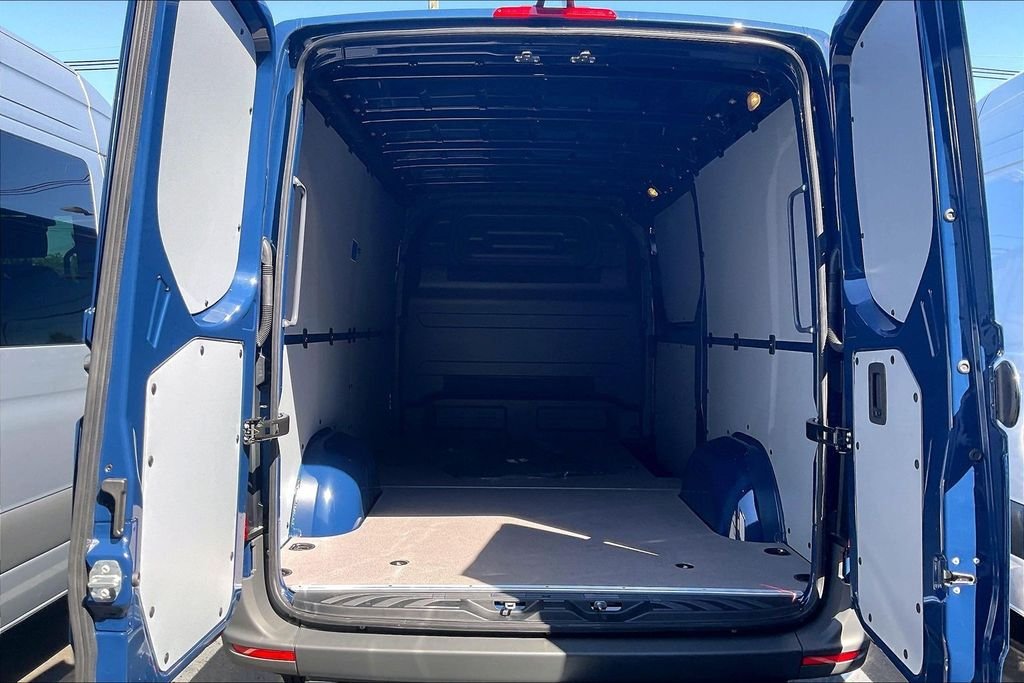 New 2026 Steel Blue Mercedes-Benz Cargo 144 WB image 7