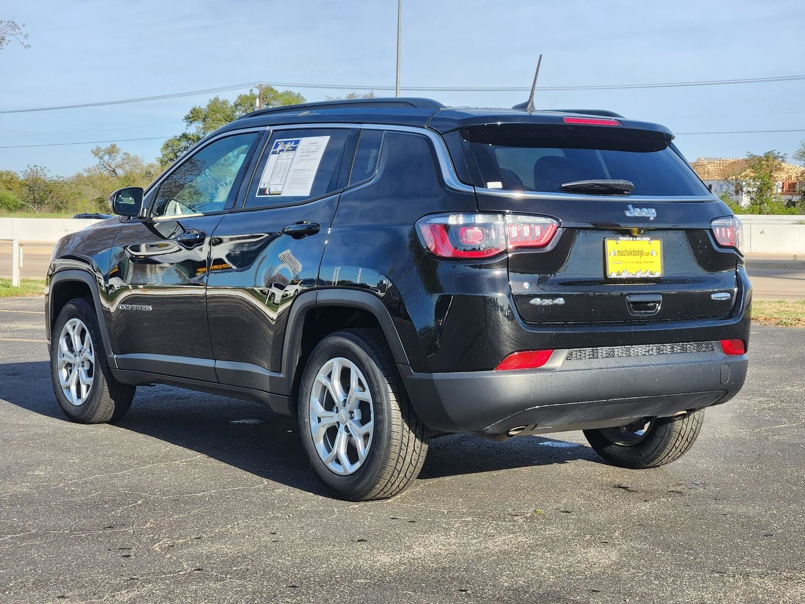 Used 2024 Black Jeep Latitude image 7